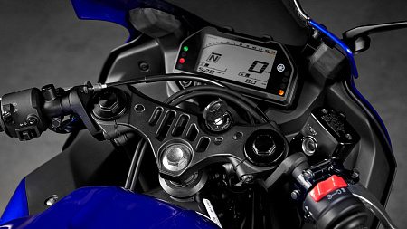 Мотоцикл Yamaha R3